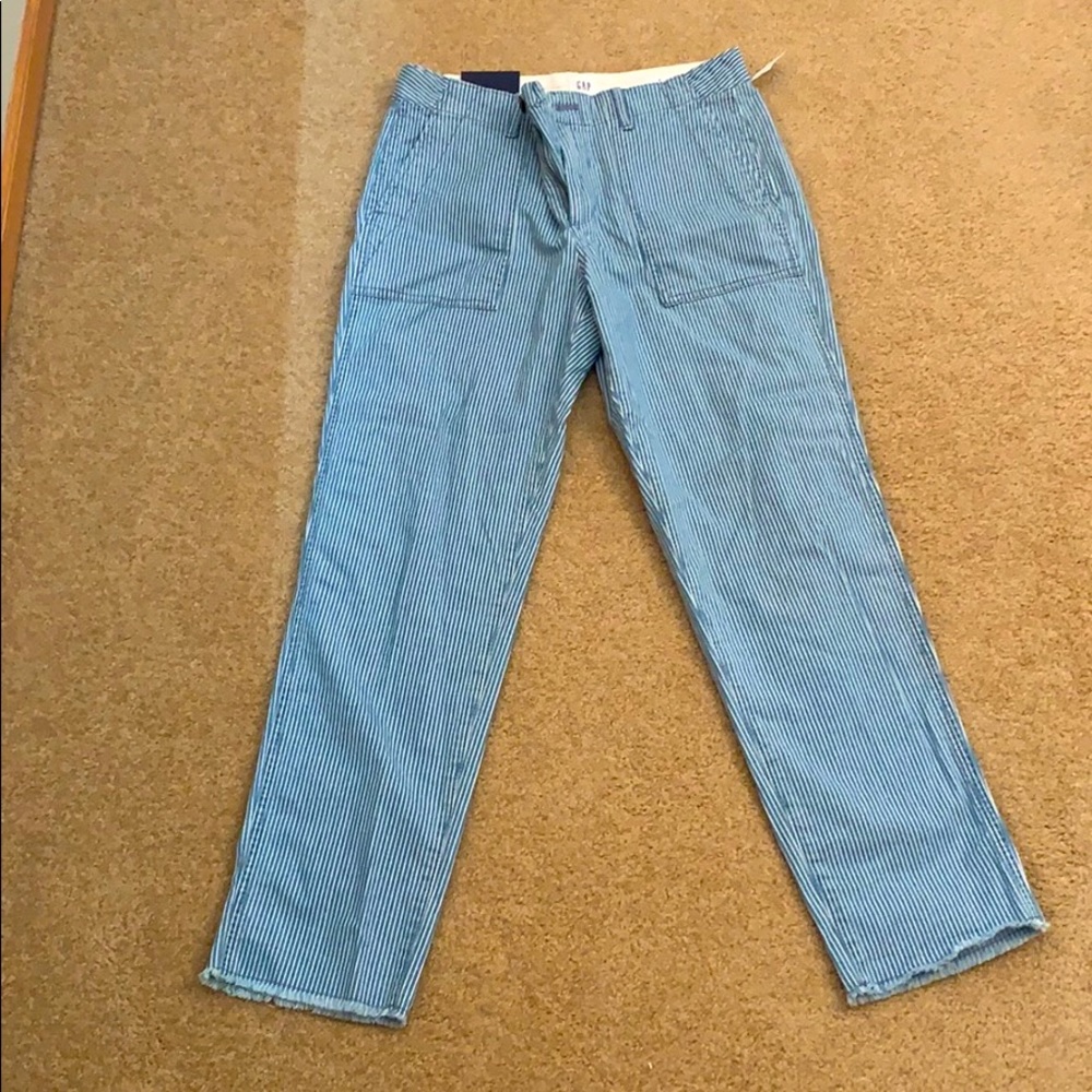 SOLD NWT Gap High Rise Straight Khaki